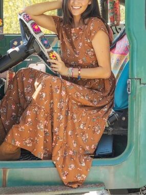 Natural Life Berkley Maxi Dress Brown Bouquet Floral Boho Fall Wardrobe L NWT